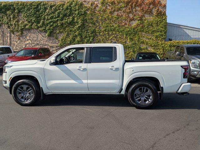 Photo of 2025 Glacier White Nissan Frontier
