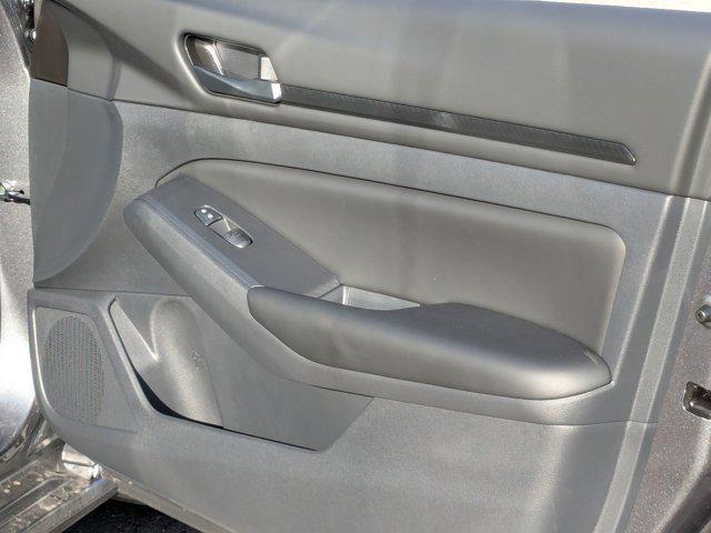 Photo of 2025 Gun Metallic Nissan Altima