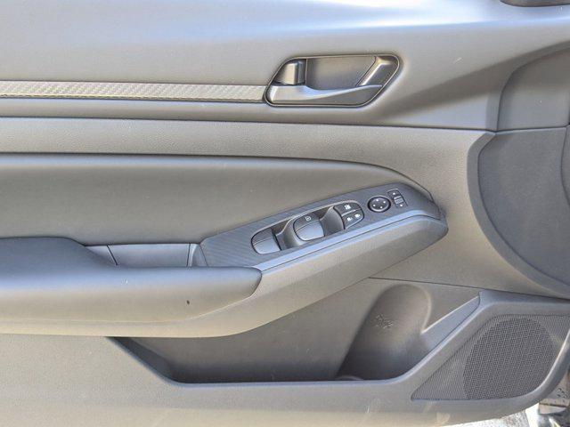 Photo of 2025 Gun Metallic Nissan Altima