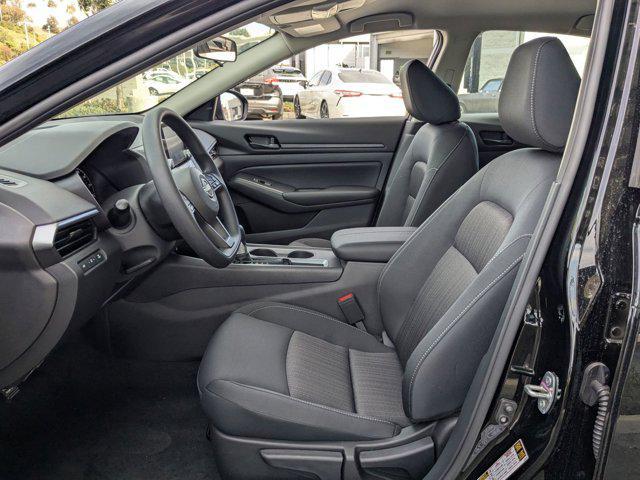 Photo of 2025 Super Black Nissan Altima