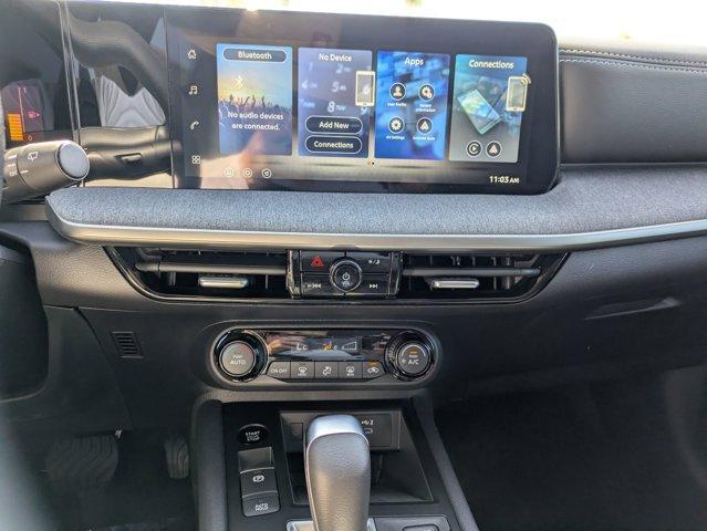 Photo of 2026 Gun Metallic Nissan Kicks