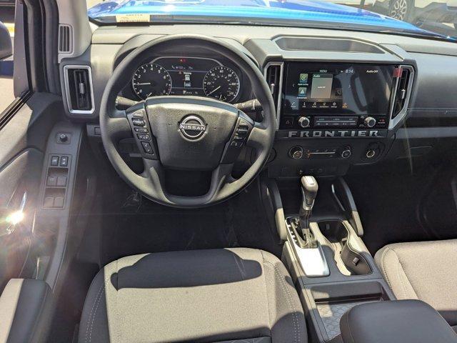 Photo of 2025 Bluestone Pearl Nissan Frontier