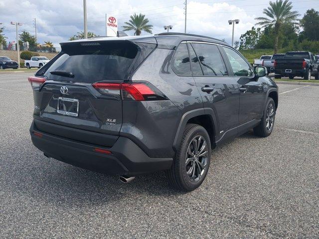 Photo of 2025 Gray Toyota RAV4