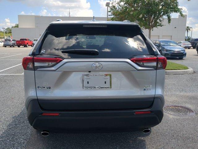Photo of 2025 Silver Sky Metallic Toyota RAV4