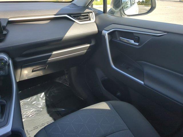 Photo of 2022 White Toyota RAV4