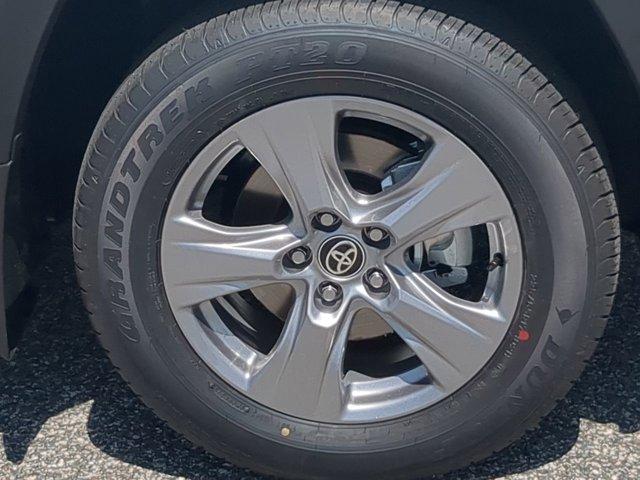 Photo of 2025 Ice Toyota RAV4