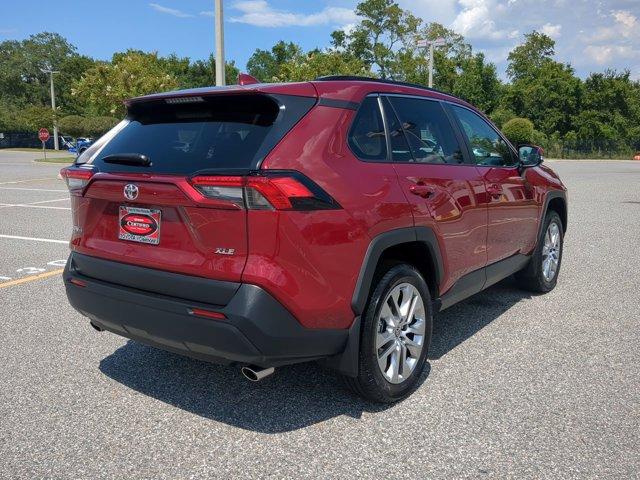 Photo of 2024 Pearl Toyota RAV4