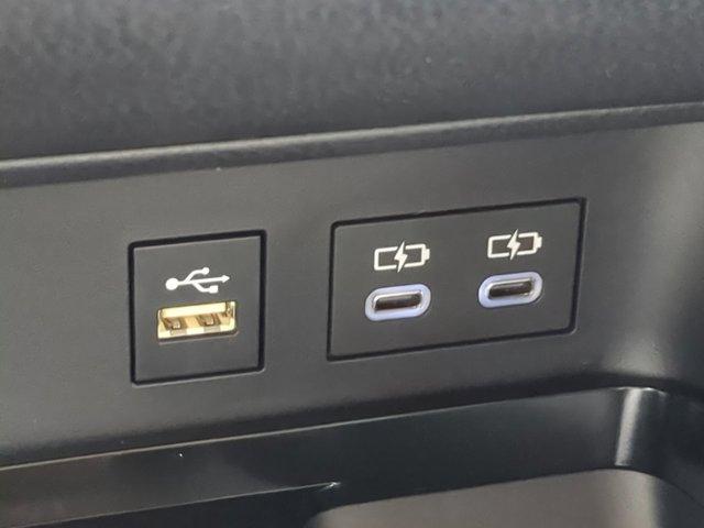 Photo of 2025 Ice Toyota Camry