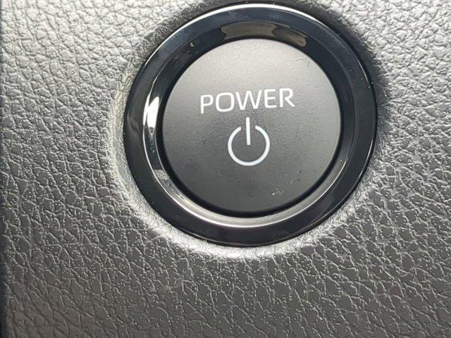 Photo of 2025 Ice Toyota Camry