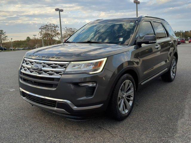 Photo of 2018 Gray Ford Explorer