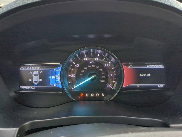 Photo of 2018 Gray Ford Explorer