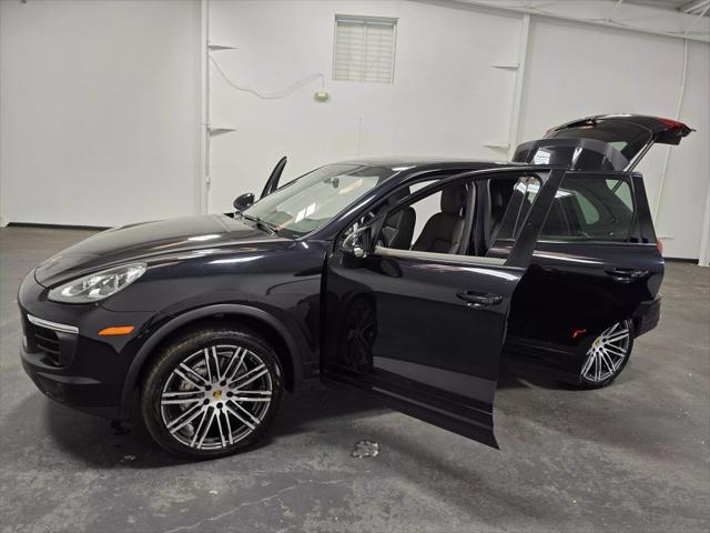 Photo of 2018  Porsche Cayenne