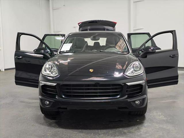 Photo of 2018  Porsche Cayenne