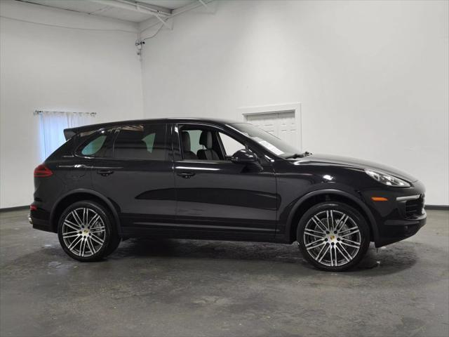 Photo of 2018  Porsche Cayenne