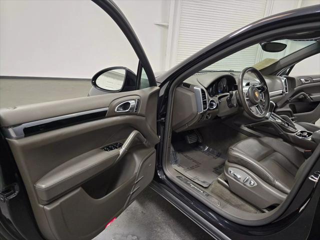 Photo of 2018  Porsche Cayenne