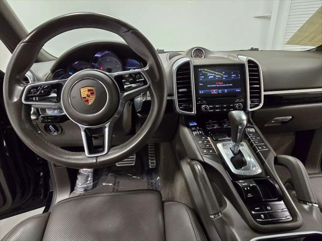Photo of 2018  Porsche Cayenne