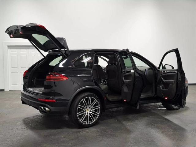 Photo of 2018  Porsche Cayenne