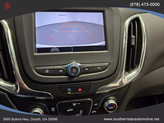 Photo of 2023 Summit White Chevrolet Equinox