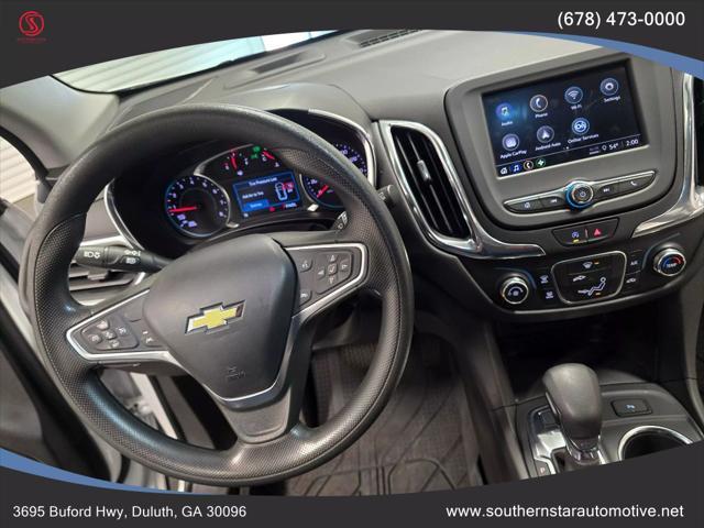Photo of 2023 Summit White Chevrolet Equinox