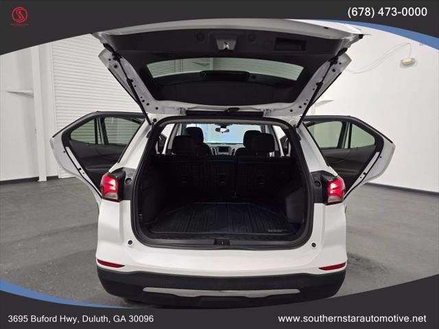 Photo of 2023 Summit White Chevrolet Equinox