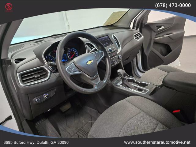 Photo of 2023 Summit White Chevrolet Equinox