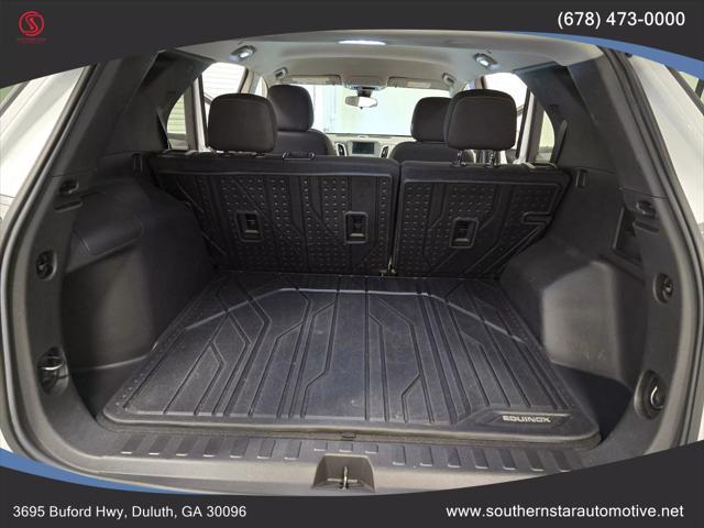 Photo of 2023 Summit White Chevrolet Equinox