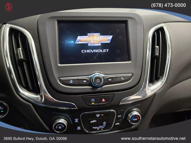 Photo of 2023 Summit White Chevrolet Equinox