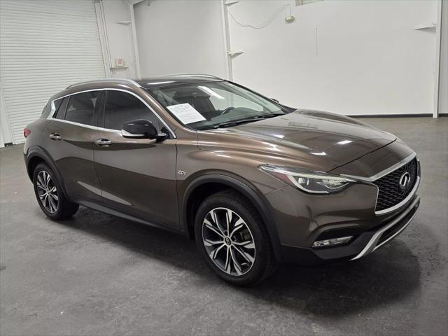 2017 Infiniti QX30