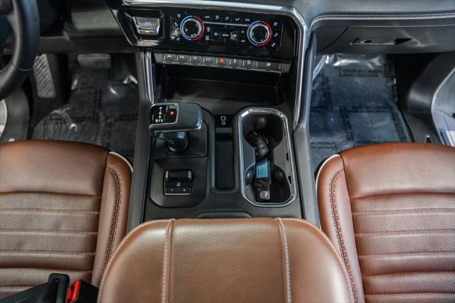 Photo of 2024 White Frost Tricoat GMC Sierra 1500