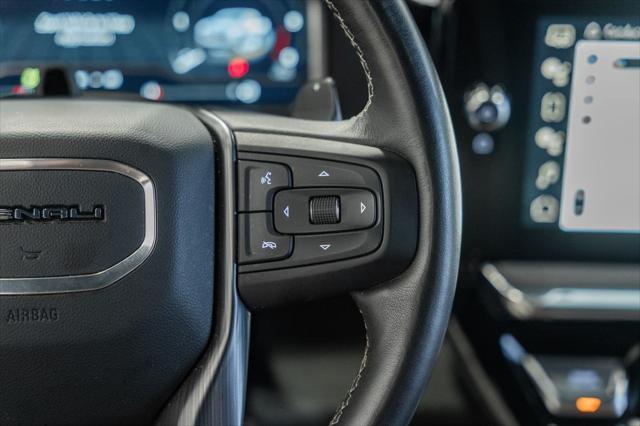 Photo of 2024 White Frost Tricoat GMC Sierra 1500