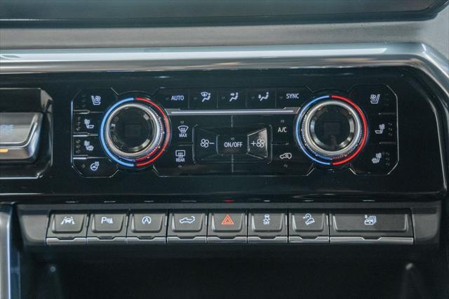 Photo of 2024 White Frost Tricoat GMC Sierra 1500