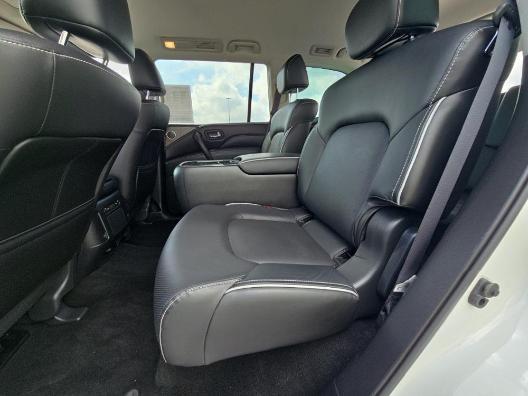 Photo of 2023 Moonstone White INFINITI QX80
