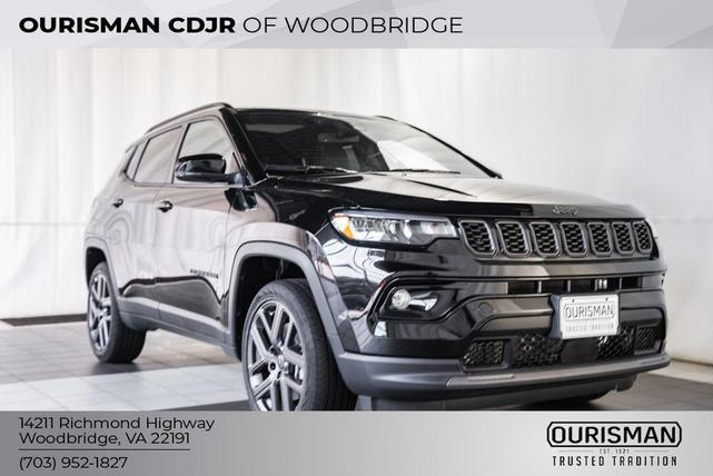 Photo of 2025 Diamond Black Crystal Pearlcoat Jeep Compass