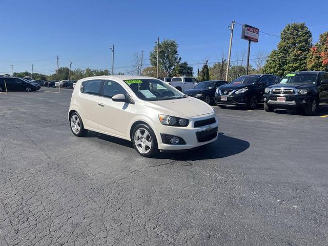 Photo of 2015 White Chevrolet Sonic