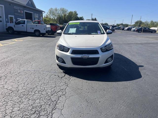 Photo of 2015 White Chevrolet Sonic