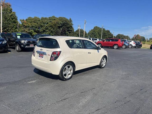 Photo of 2015 White Chevrolet Sonic