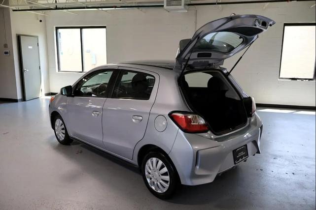 Photo of 2022 Silver Mitsubishi Mirage
