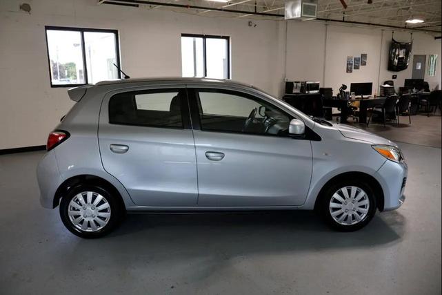 Photo of 2022 Silver Mitsubishi Mirage