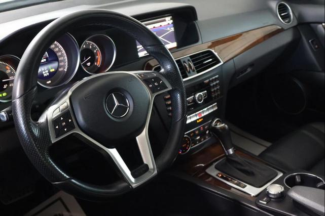 Photo of 2014 Black Mercedes-Benz C-Class