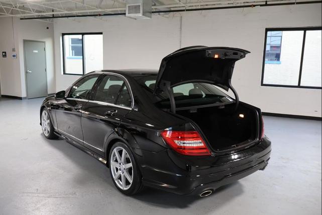 Photo of 2014 Black Mercedes-Benz C-Class