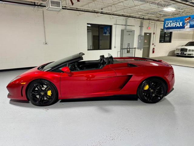 Photo of 2012 Red Lamborghini Gallardo