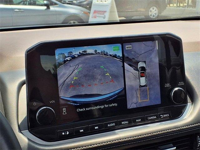 Photo of 2023 Black Nissan Rogue