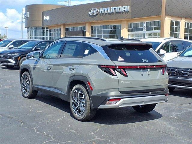 Photo of 2025 Hampton Gray Hyundai TUCSON