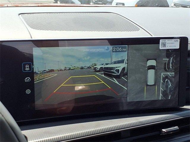 Photo of 2025 Orange Hyundai SANTA FE HEV