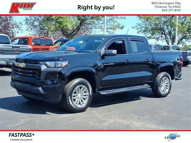 Photo of 2024 Black Chevrolet Colorado
