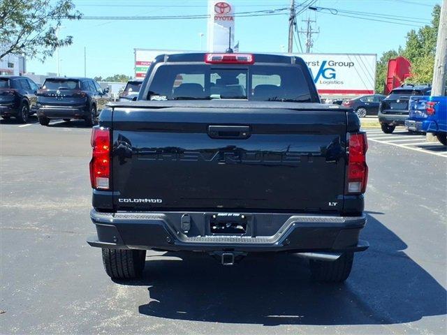 Photo of 2024 Black Chevrolet Colorado