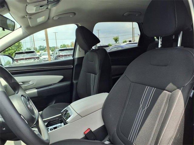 Photo of 2024 Black Pearl Hyundai TUCSON