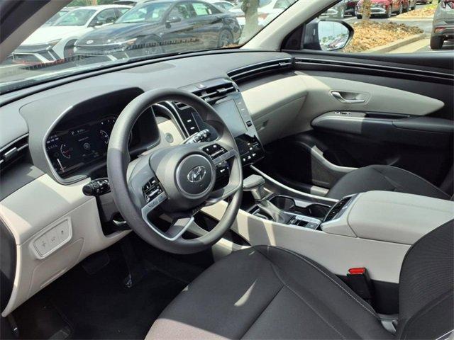 Photo of 2024 Black Pearl Hyundai TUCSON
