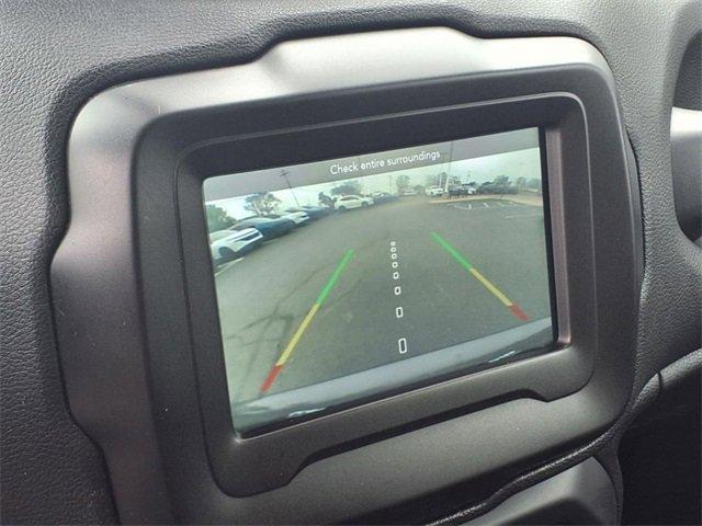 Photo of 2019 Granite Crystal Clearcoat Metallic Jeep Renegade