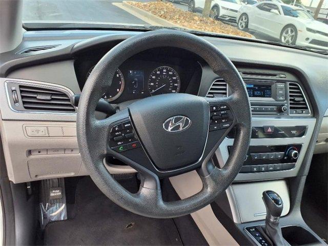 Photo of 2015 Symphony Silver Hyundai SONATA
